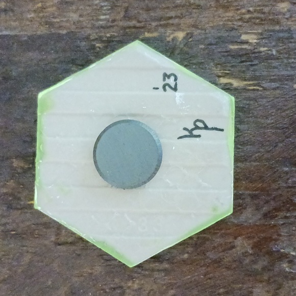 Hand Painted Ceramic Tile Magnets - The Grinch - Picture 4 of 4